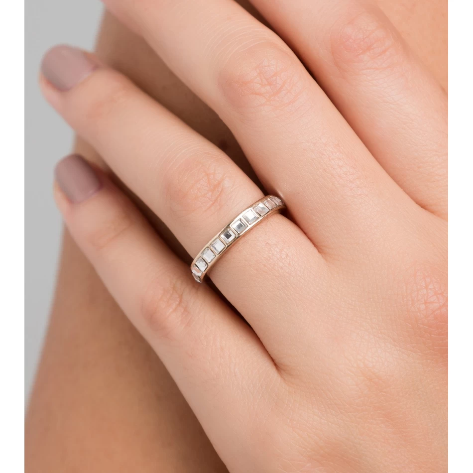 Anekke Särav Kuldne Sõrmus