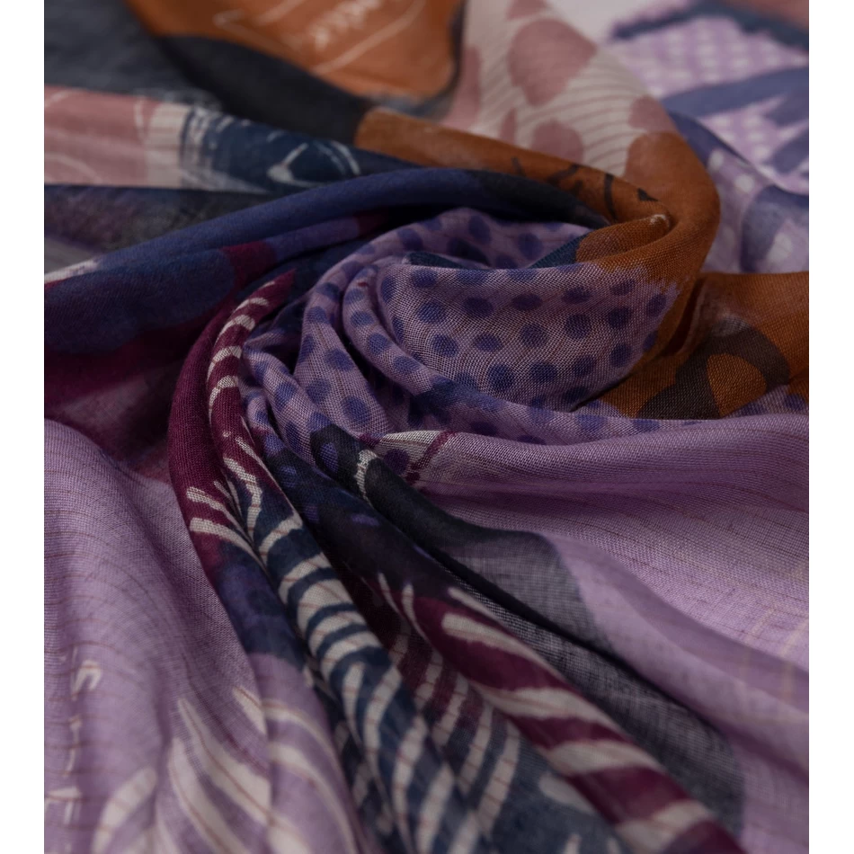 Anekke Kyomu Violeta šalle