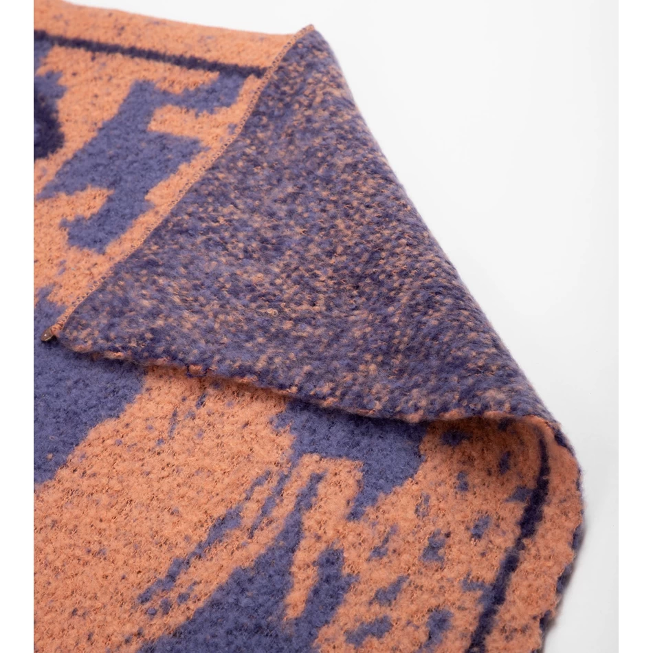 Anekke Zila Un Terakota Mūsdienīga šalle.