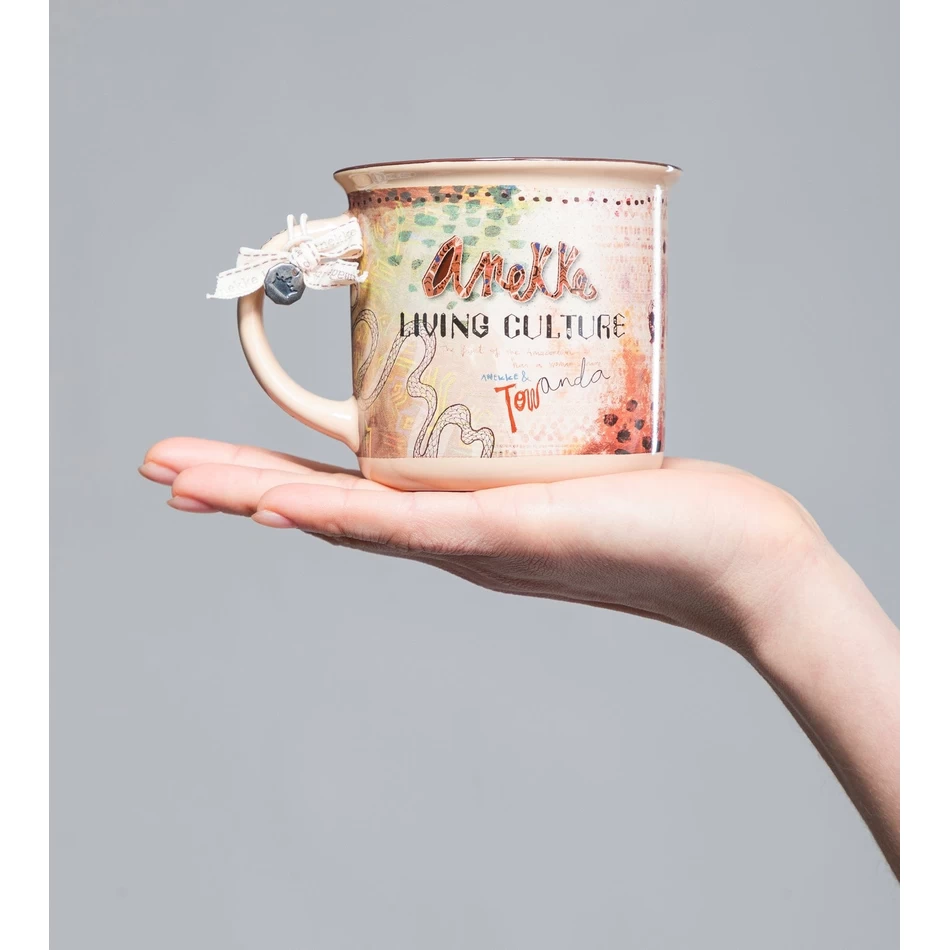 Anekke Menire Mug