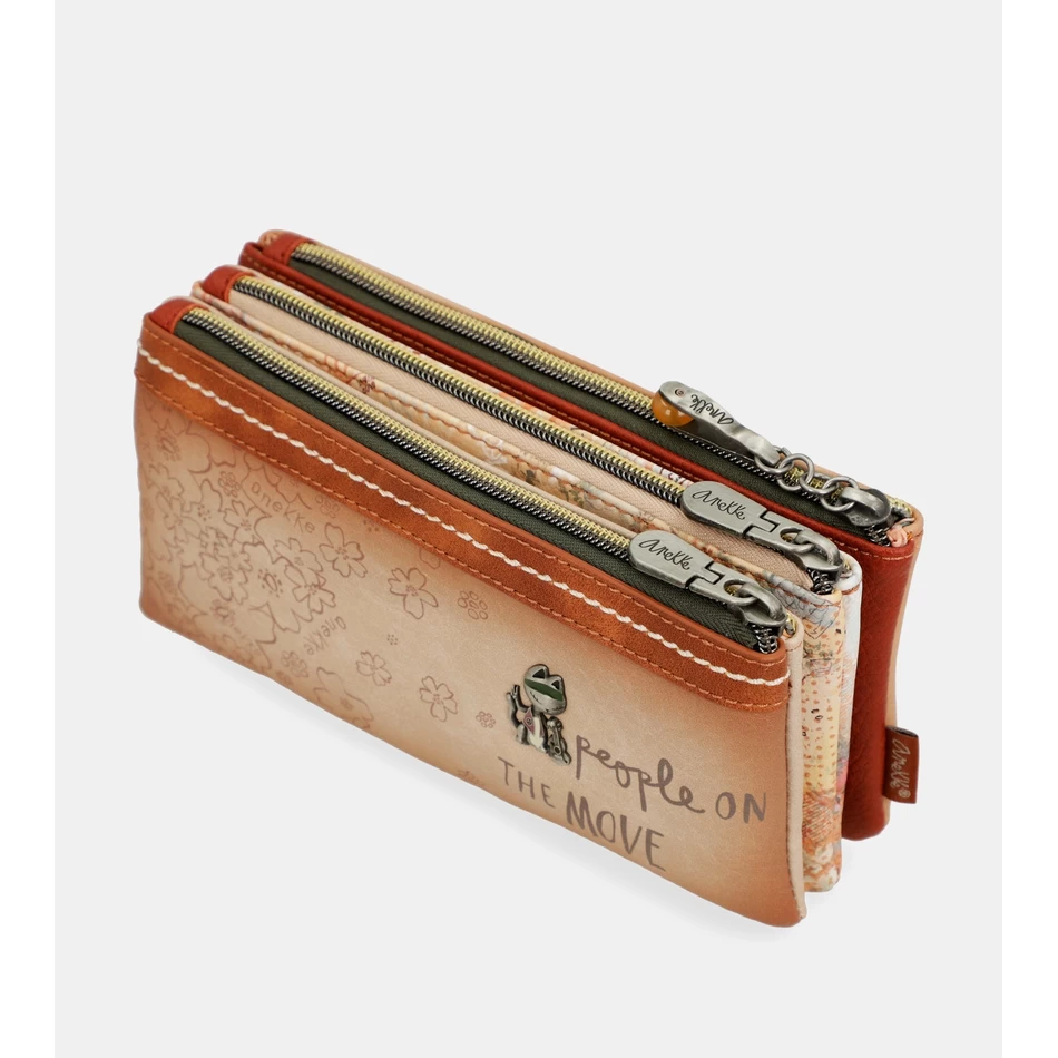 Anekke Peace & Love camel pencil case
