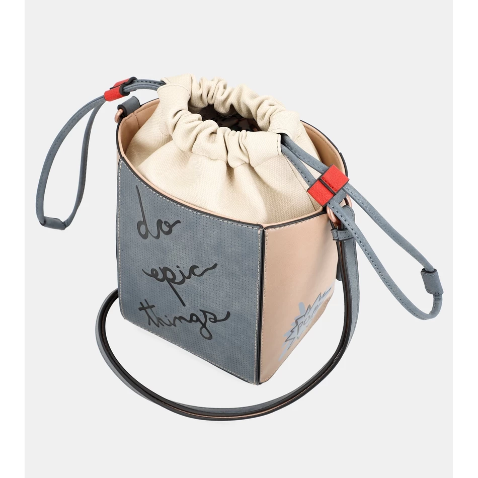 Anekke Hauskaa & Musiikkia Matkalaukku Hauskaa & Musiikkia