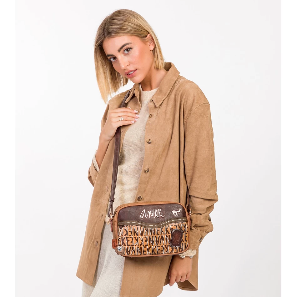 Anekke Urban Logo Pieni Olkalaukku