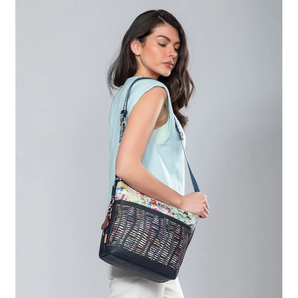 アネッケ ネイチャー パチャママ ネイビー ブルー ラージ クロスボディバッグ