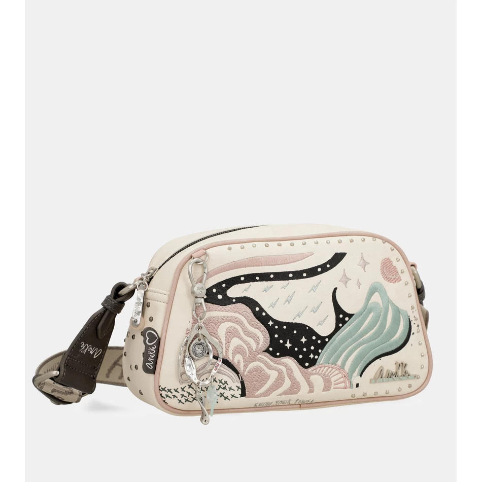 Anekke Psicodelic Soikea Crossbody Laukku