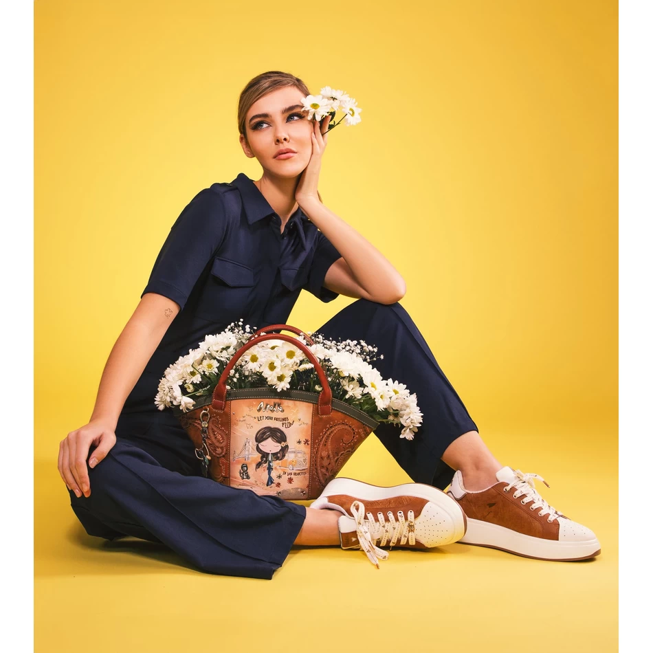 Anekke Peace & Love Kamelikorilaukku