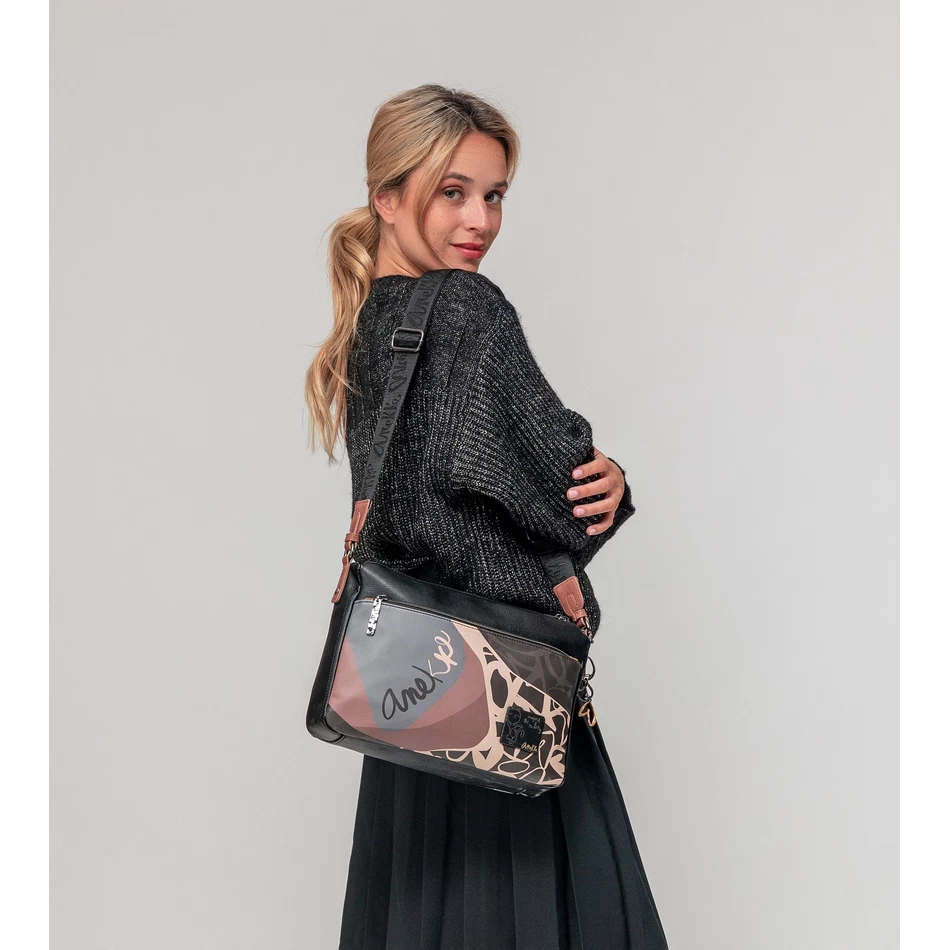 Anekke Heartbeat Crossbody Laukku Metallikahvalla