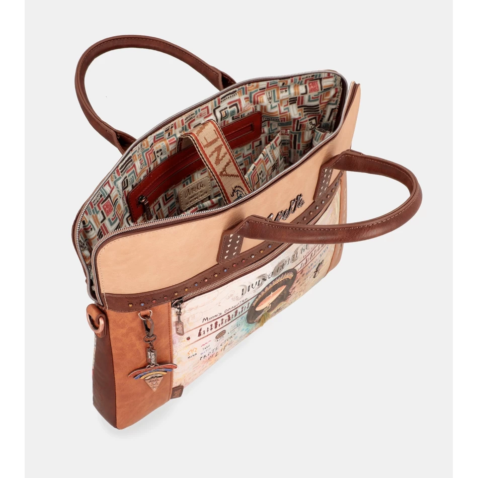 Anekke Menire Servieta Anekke