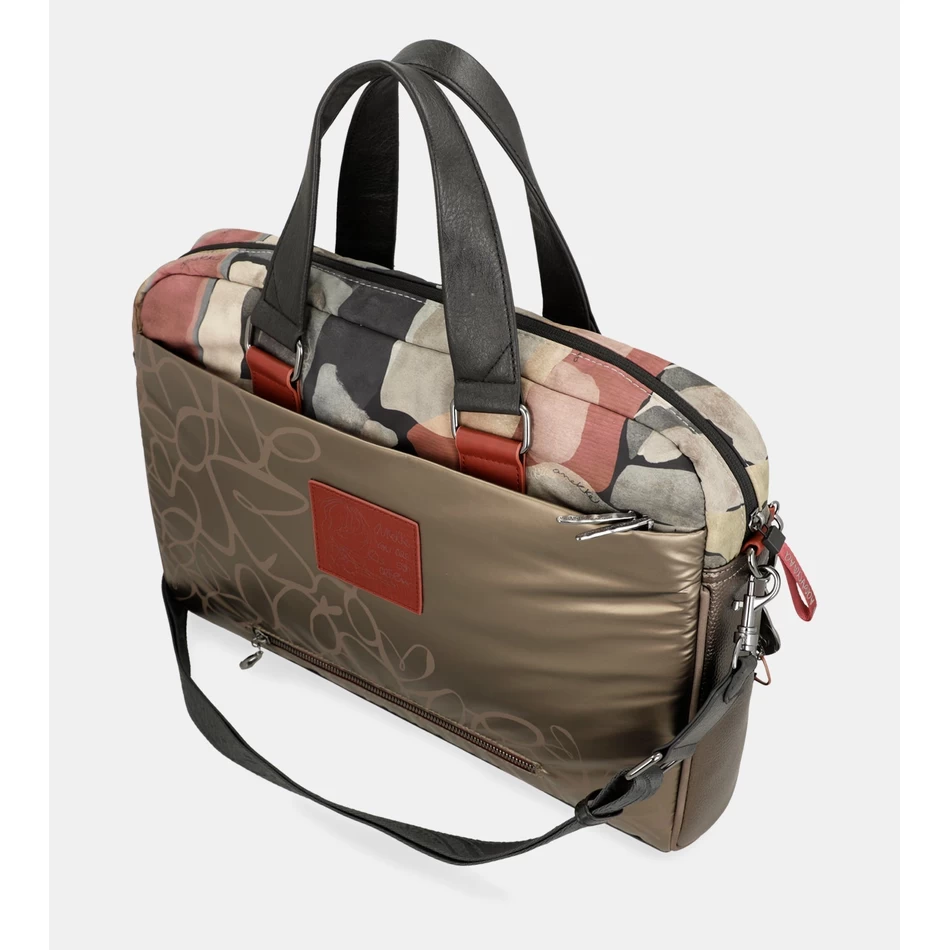 Anekke Servieta Imaginară