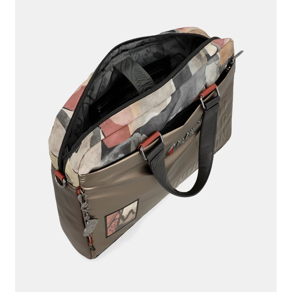 Anekke Servieta Imaginară