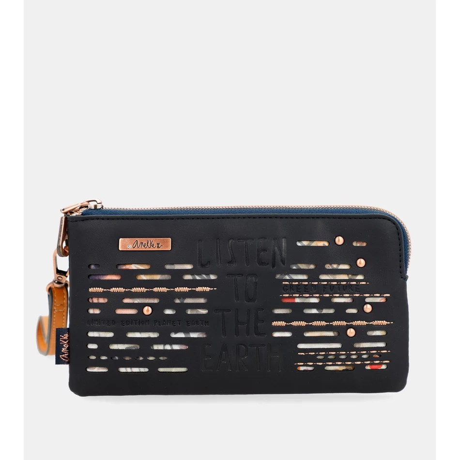 محفظة Anekke باللون الأزرق الداكن بتقنية تحديد الهوية بموجات الراديو طبيعة باتشاماما