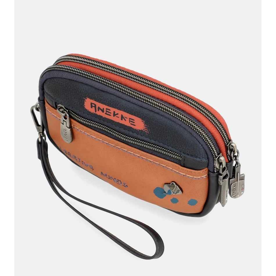 Anekke Kyomu Kandekott