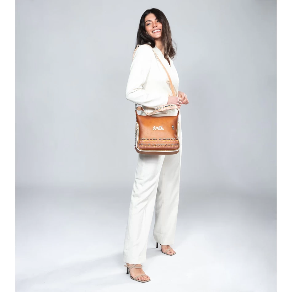 Anekke Magic Souls Crossbody תיק