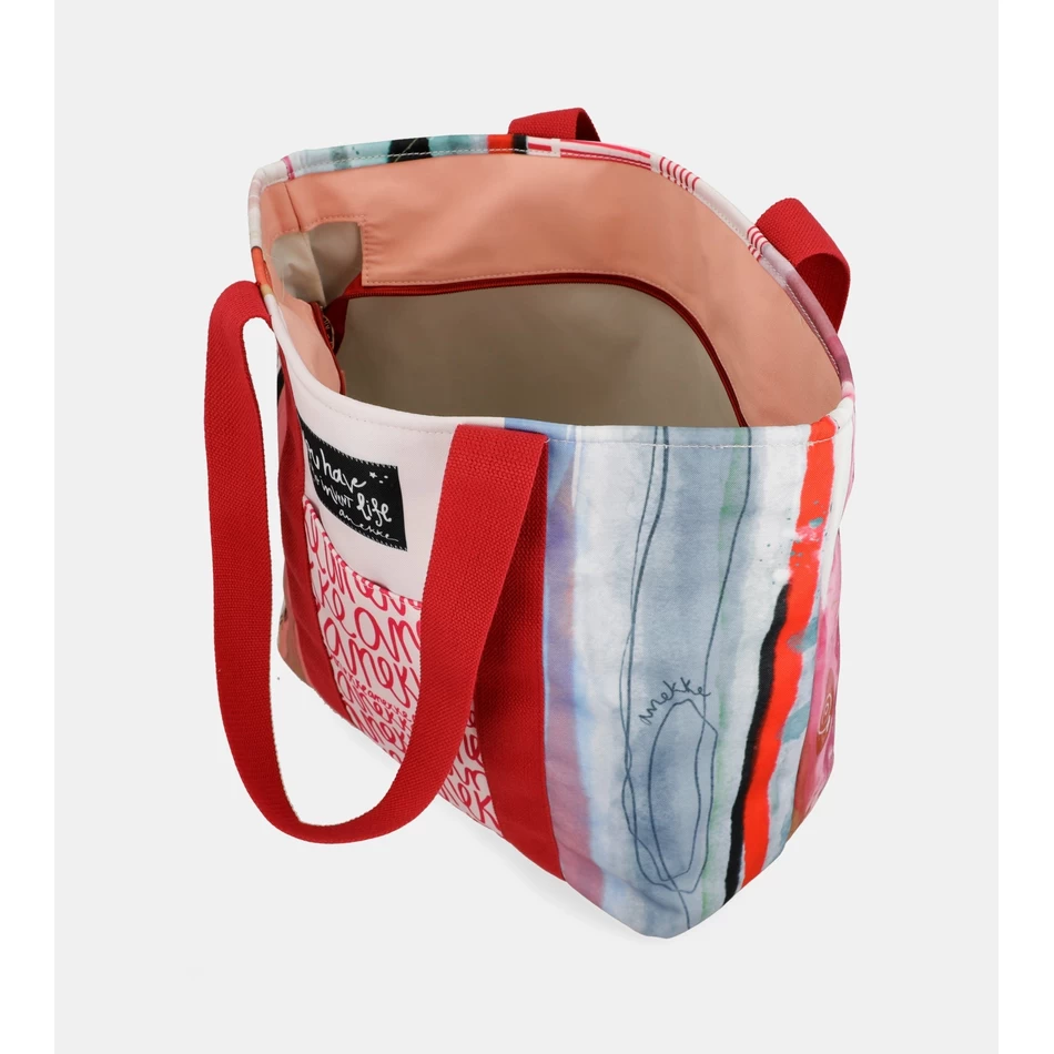 Tas Pantai Anekke Hollywood