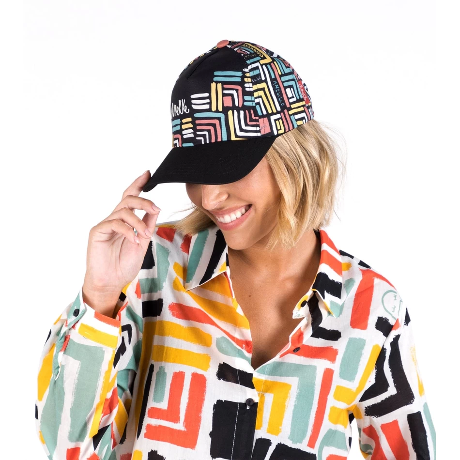 Anekke Kene Dameshoed