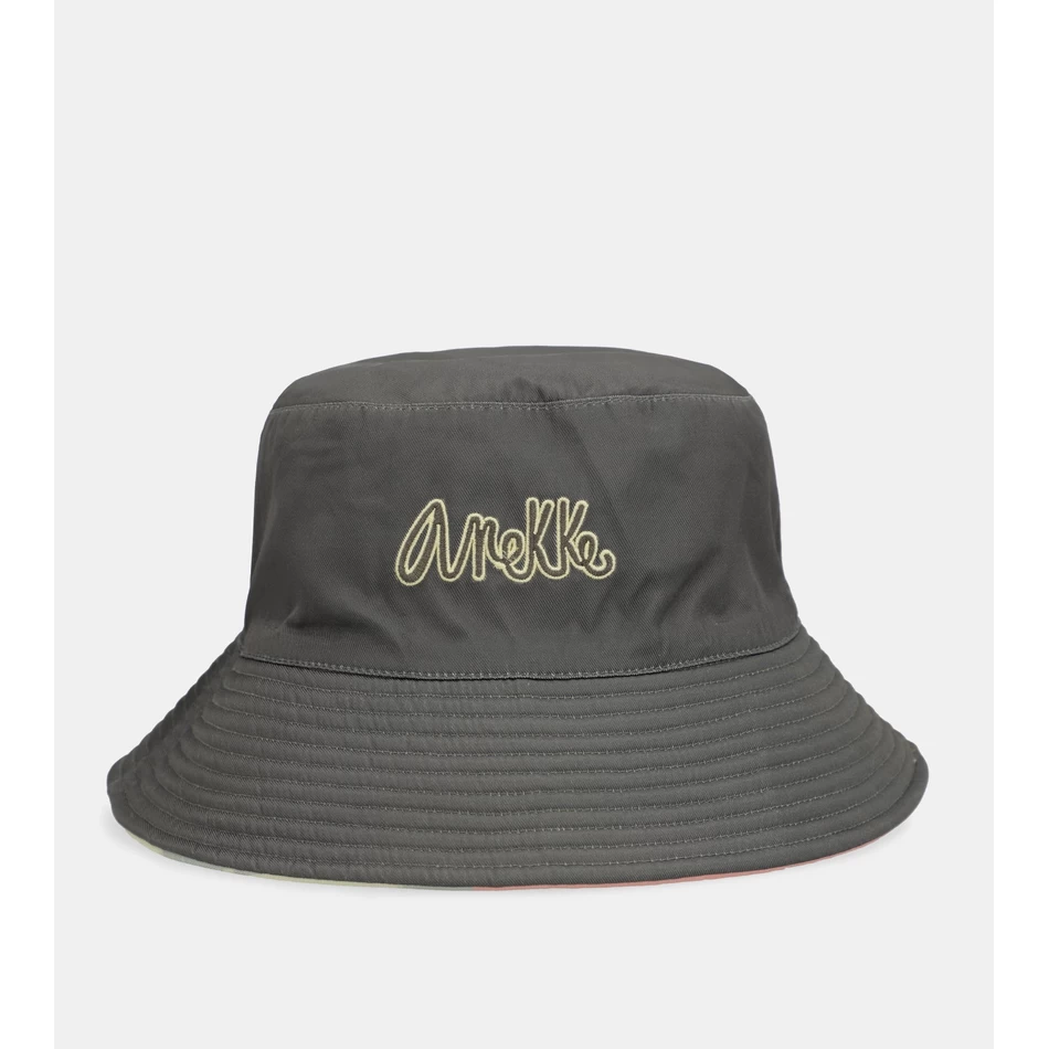 Anekke Passie Vissershoedje