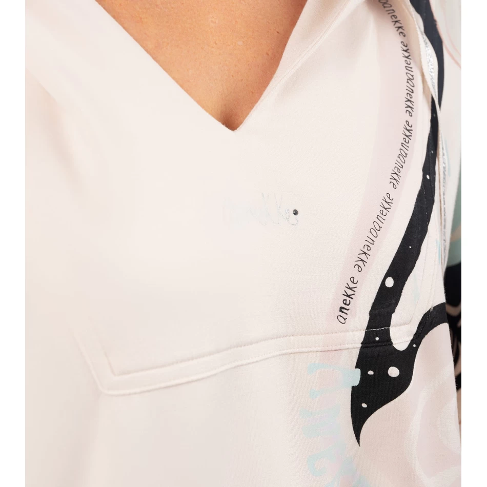 Gaun Kaus Psikedelik Anekke