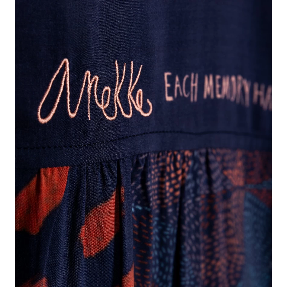 חולצה פסיכדלית Anekke