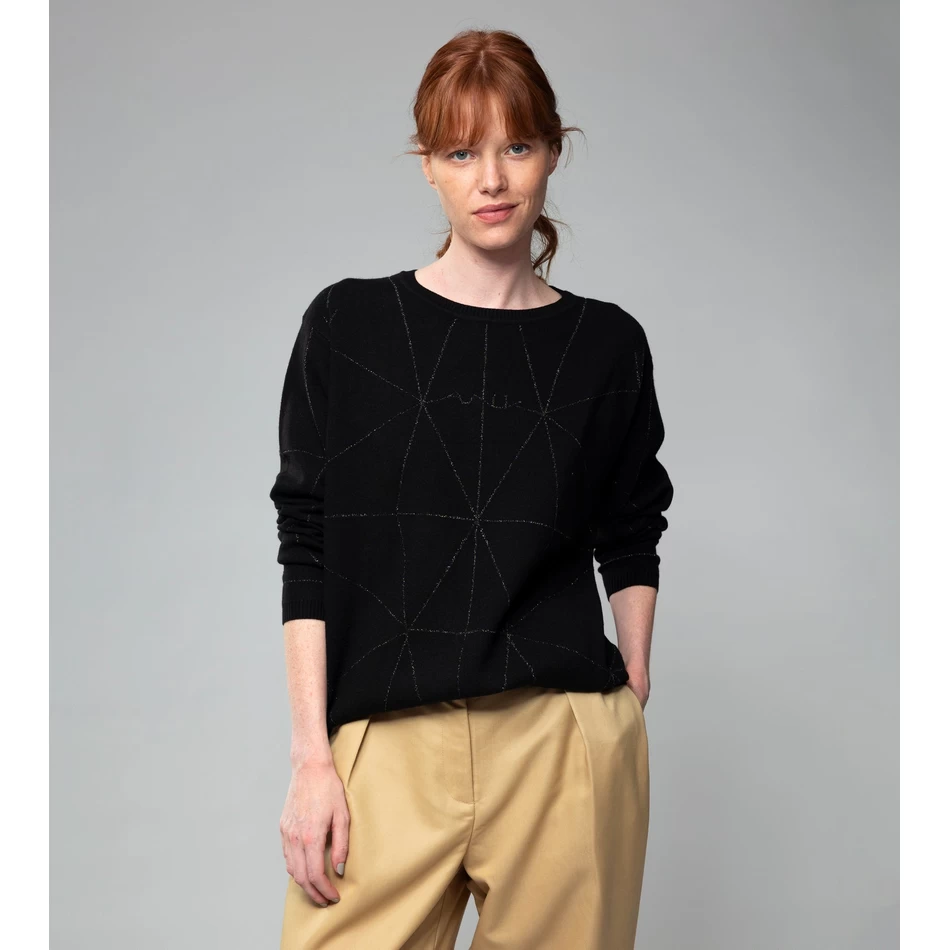 Sweter Shōen Hitam Anekke