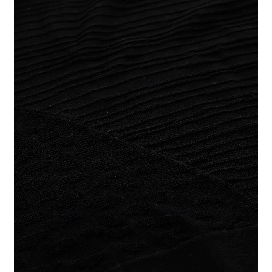 Sweter Leher Awak Shōen Hitam Anekke