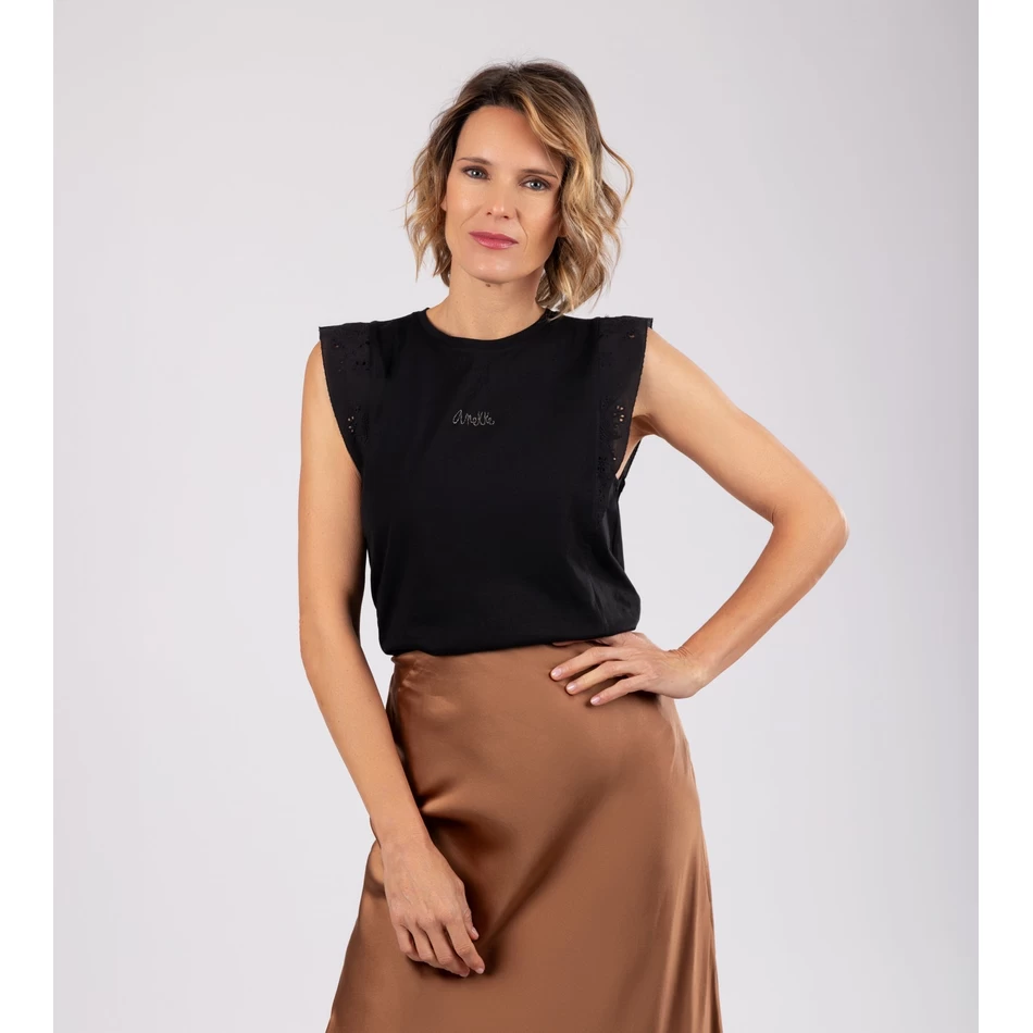 Anekke Anekke Melns Topa