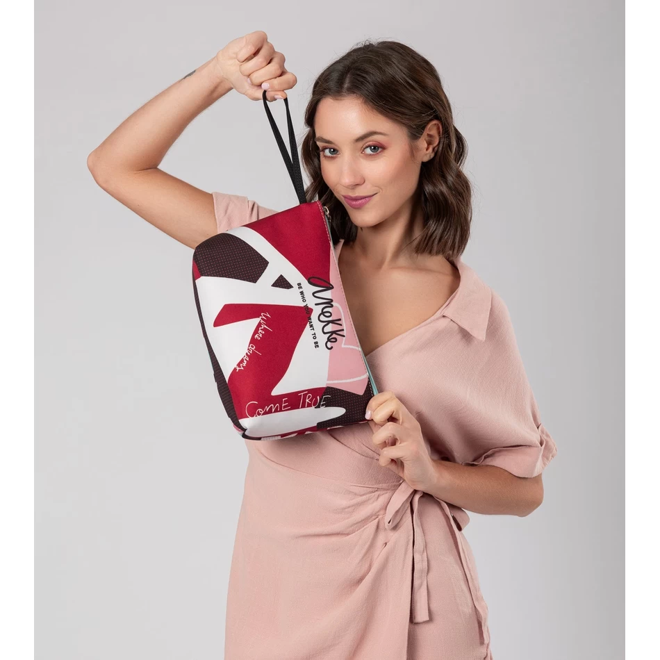 حالة الغرور أزياء Anekke