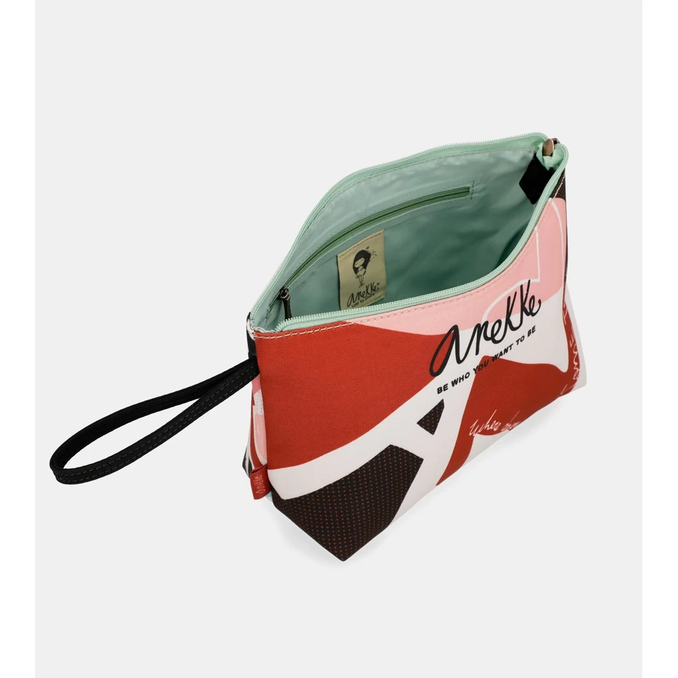 حالة الغرور أزياء Anekke