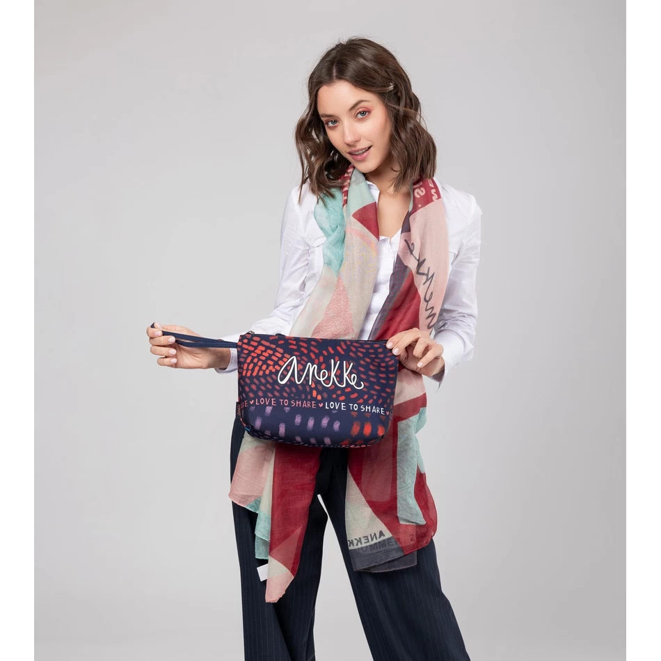 נרתיק פסיכודלי Anekke