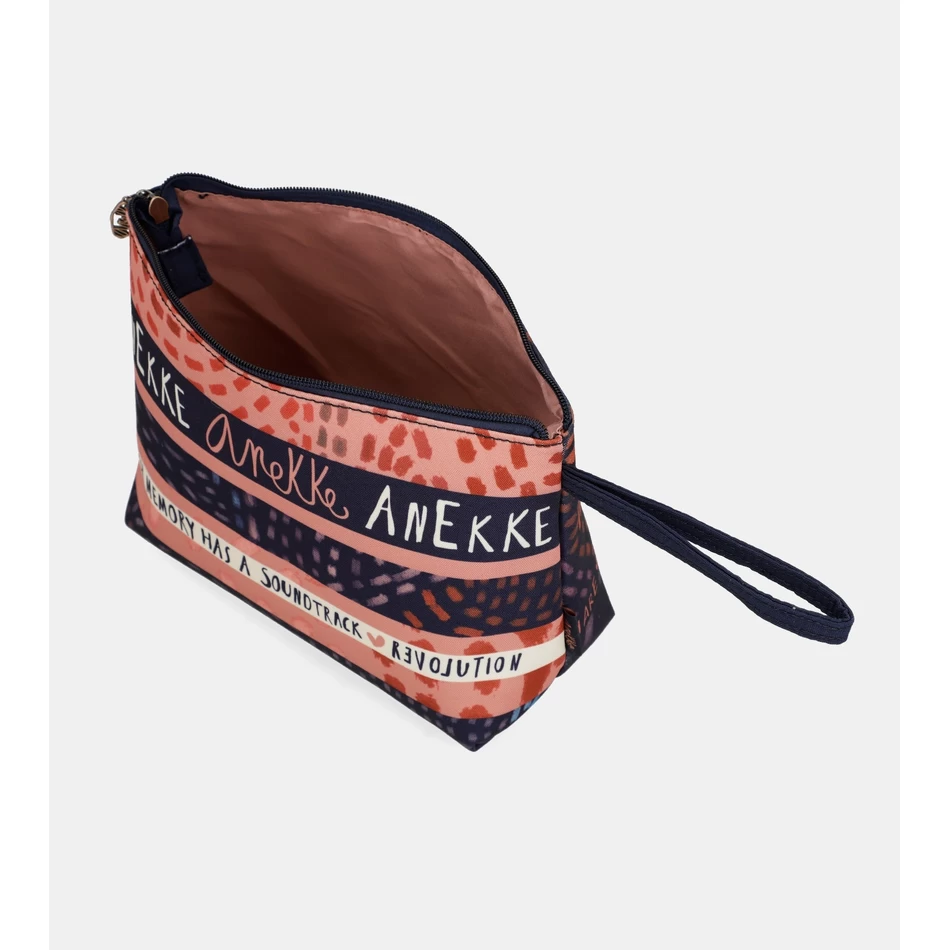 נרתיק פסיכודלי Anekke