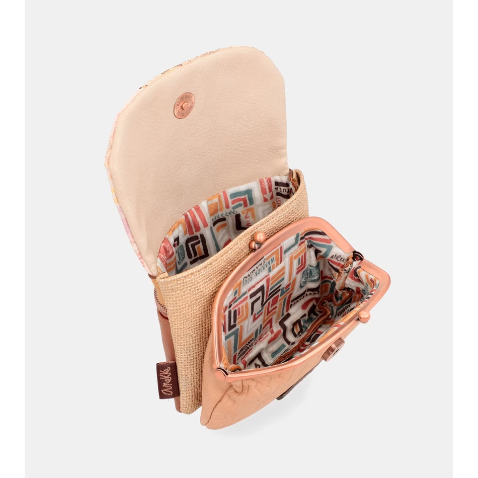 анекке менире клапна торбица за новчиће